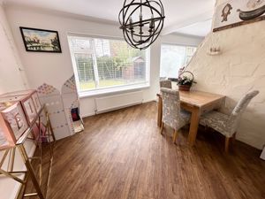 Dining Room- click for photo gallery